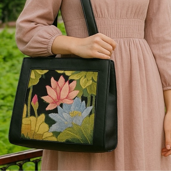 Lee’s Needle Art Vintage Black Leather Floral Needlepoint Shoulder Bag Purse - Picture 16 of 17